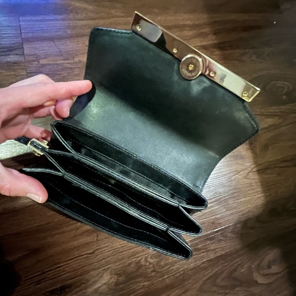 Kate Spade leather snake skin wristlet, lightly used - Picture 2 of 4